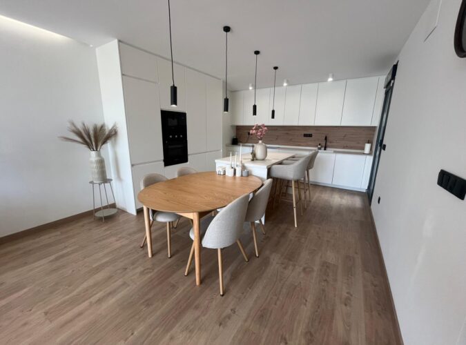MEJK0686